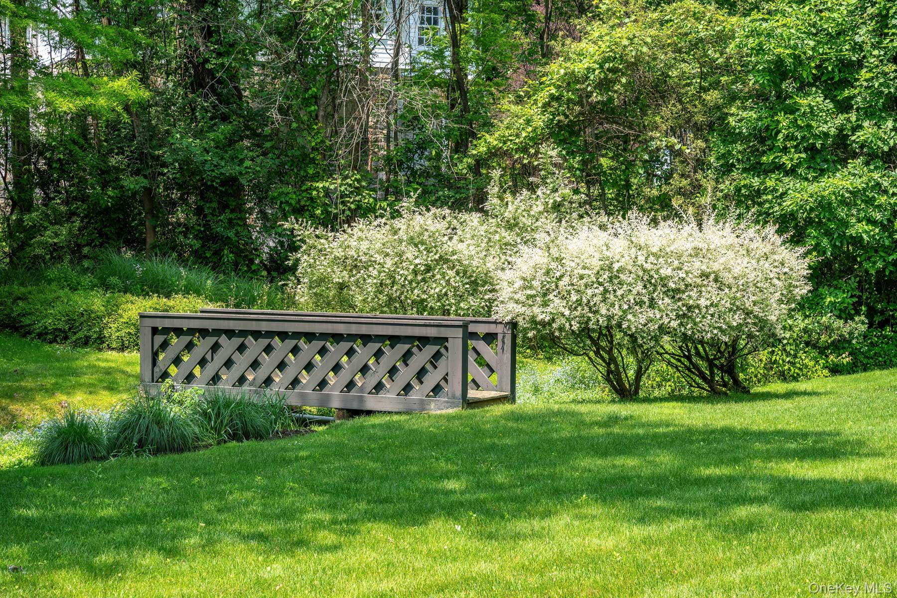 21 Dorann Road, Purchase, NY 10577