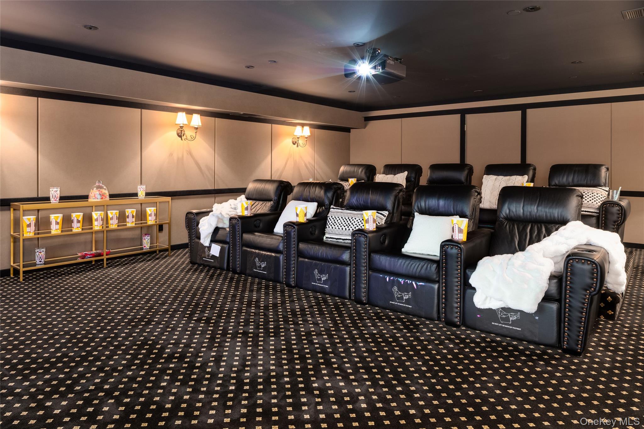 21 Dorann Road, Purchase, NY 10577