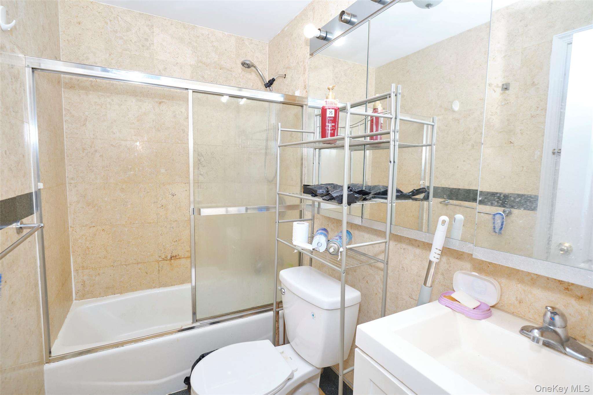 13340 37th Avenue, Flushing, NY 11354