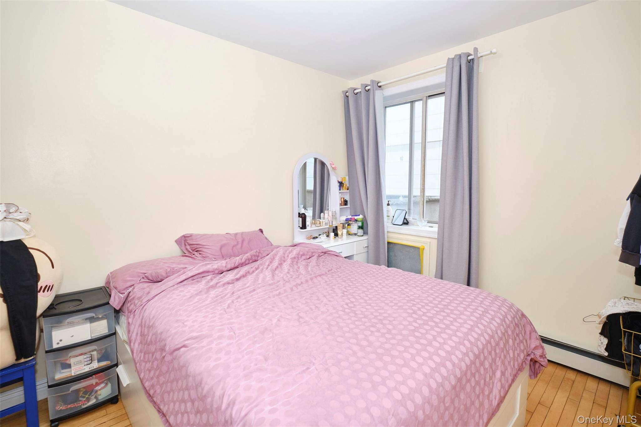 13340 37th Avenue, Flushing, NY 11354