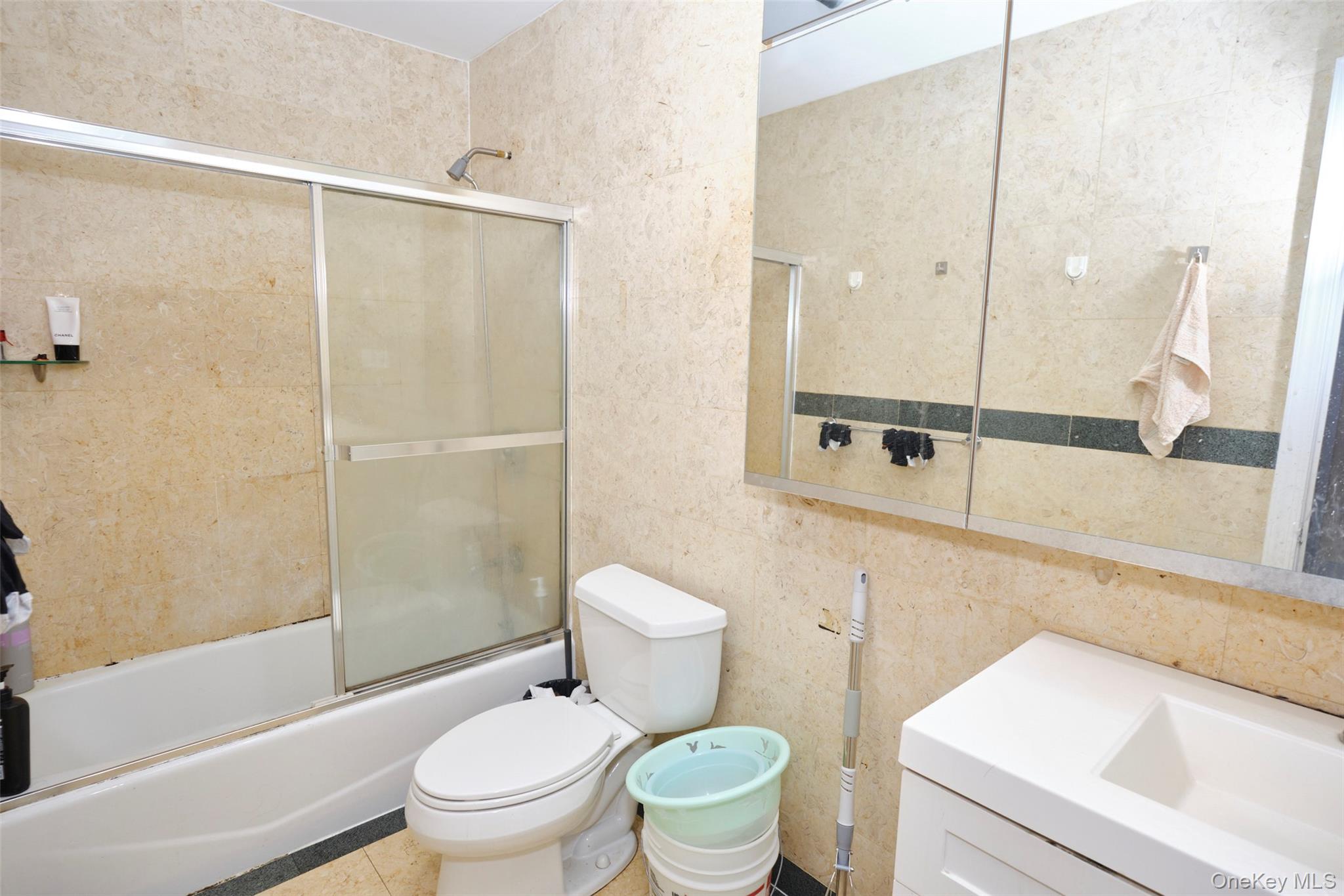 13340 37th Avenue, Flushing, NY 11354