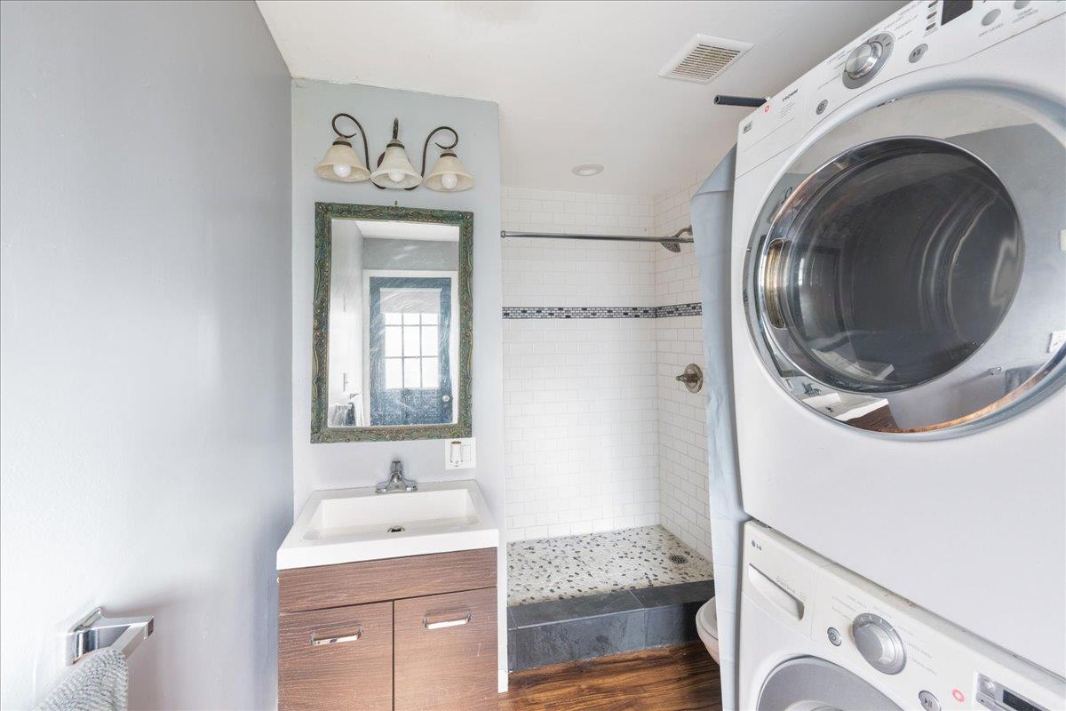 112 Floyd Road, Shirley, NY 11967