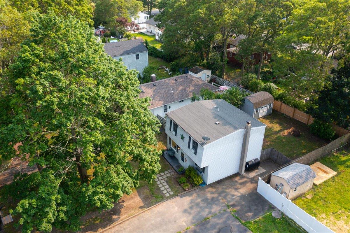 112 Floyd Road, Shirley, NY 11967