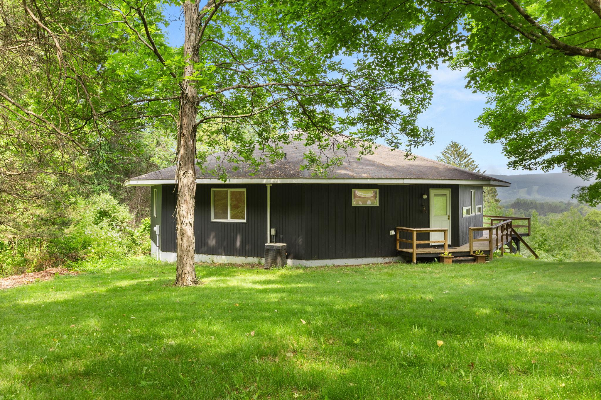 93 Cross Road, Patterson, NY 12563