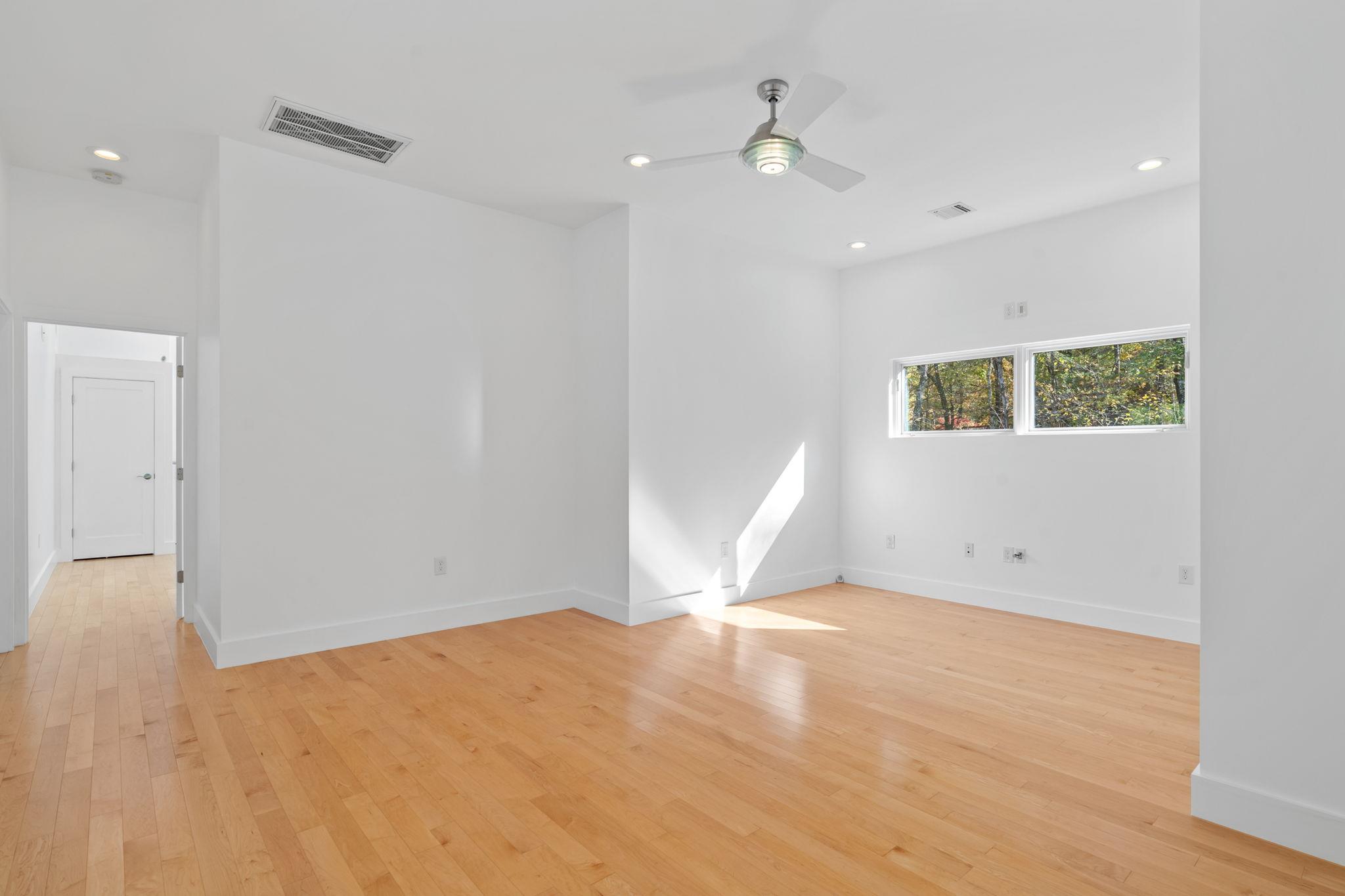 44 Old Wagon Road, Woodstock, NY 12498