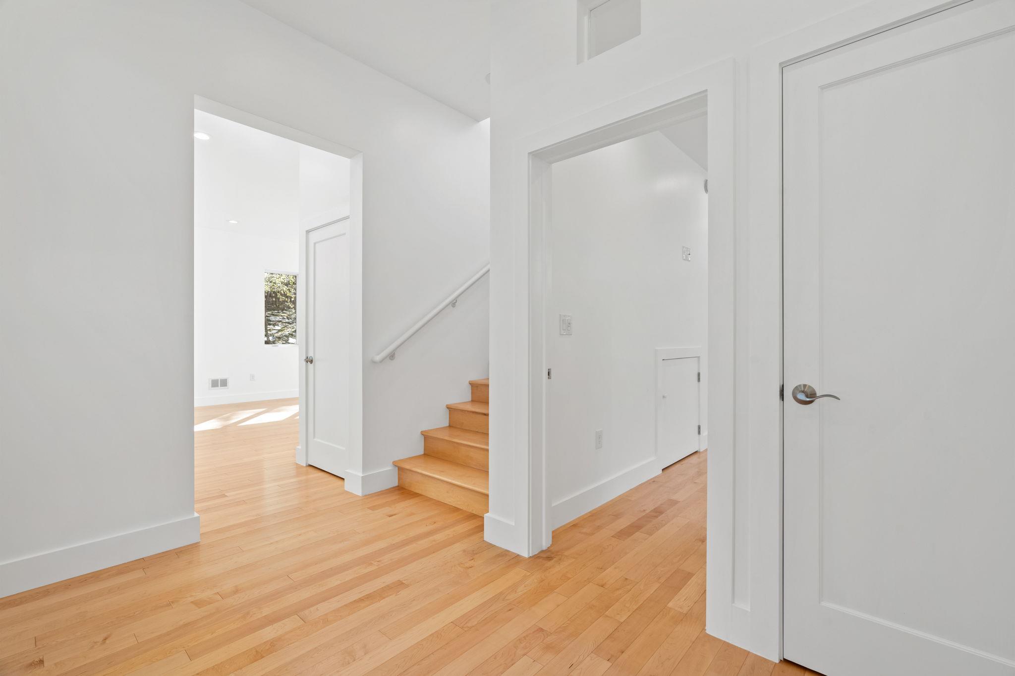 44 Old Wagon Road, Woodstock, NY 12498