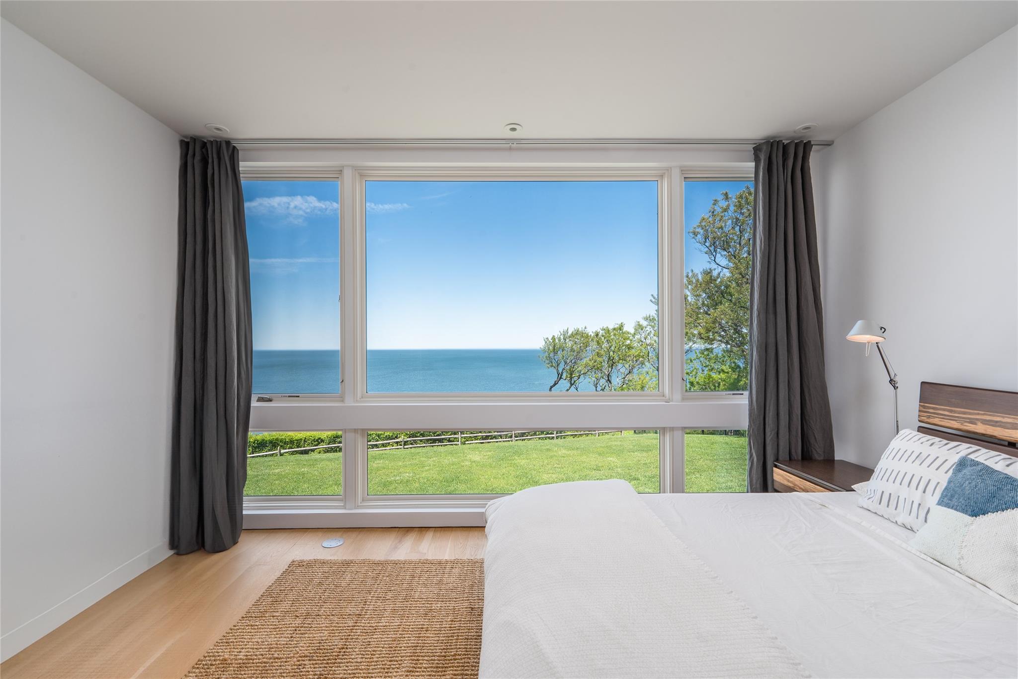 470 Lloyds Lane, Mattituck, NY 11952