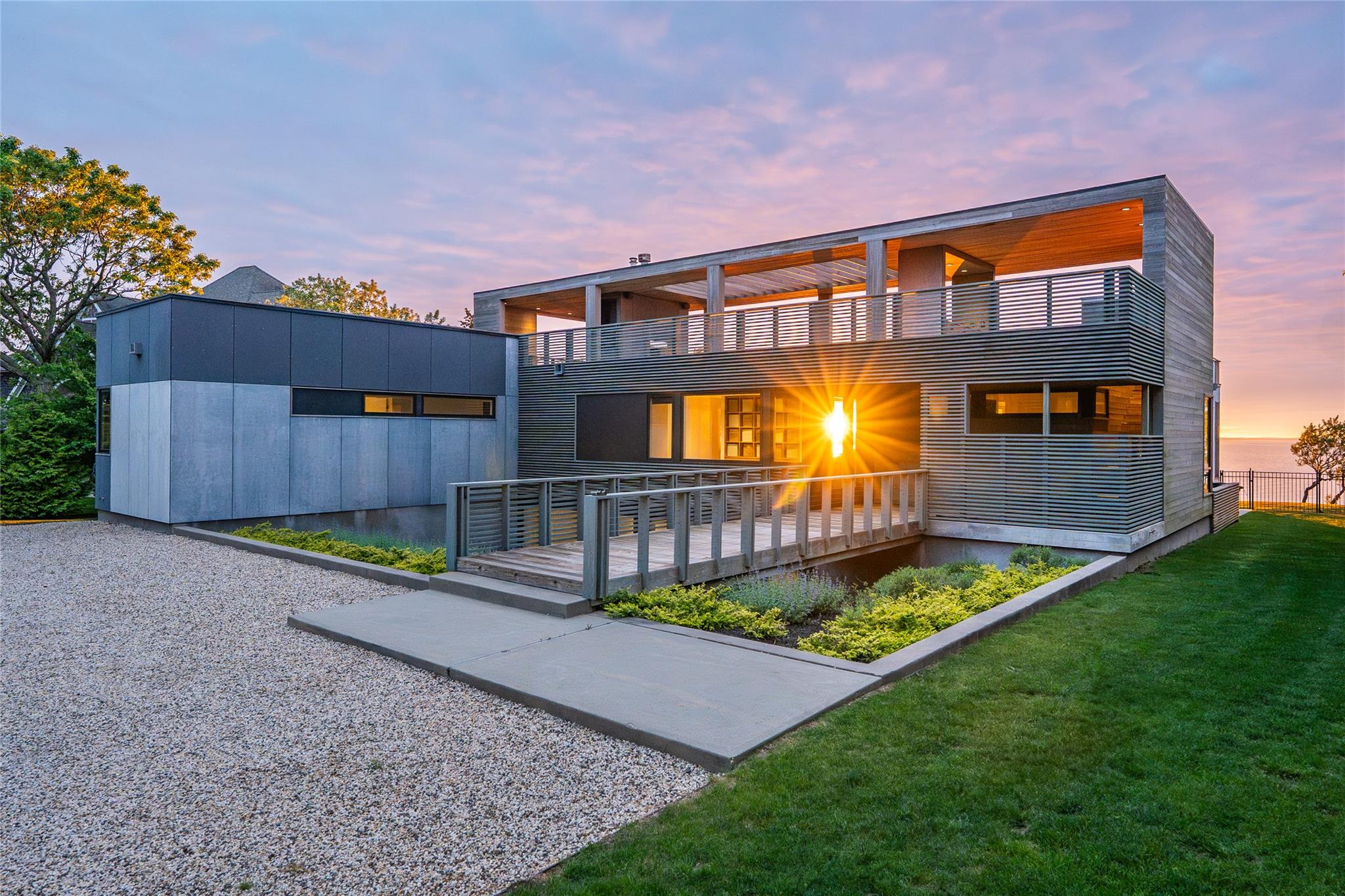 470 Lloyds Lane, Mattituck, NY 11952