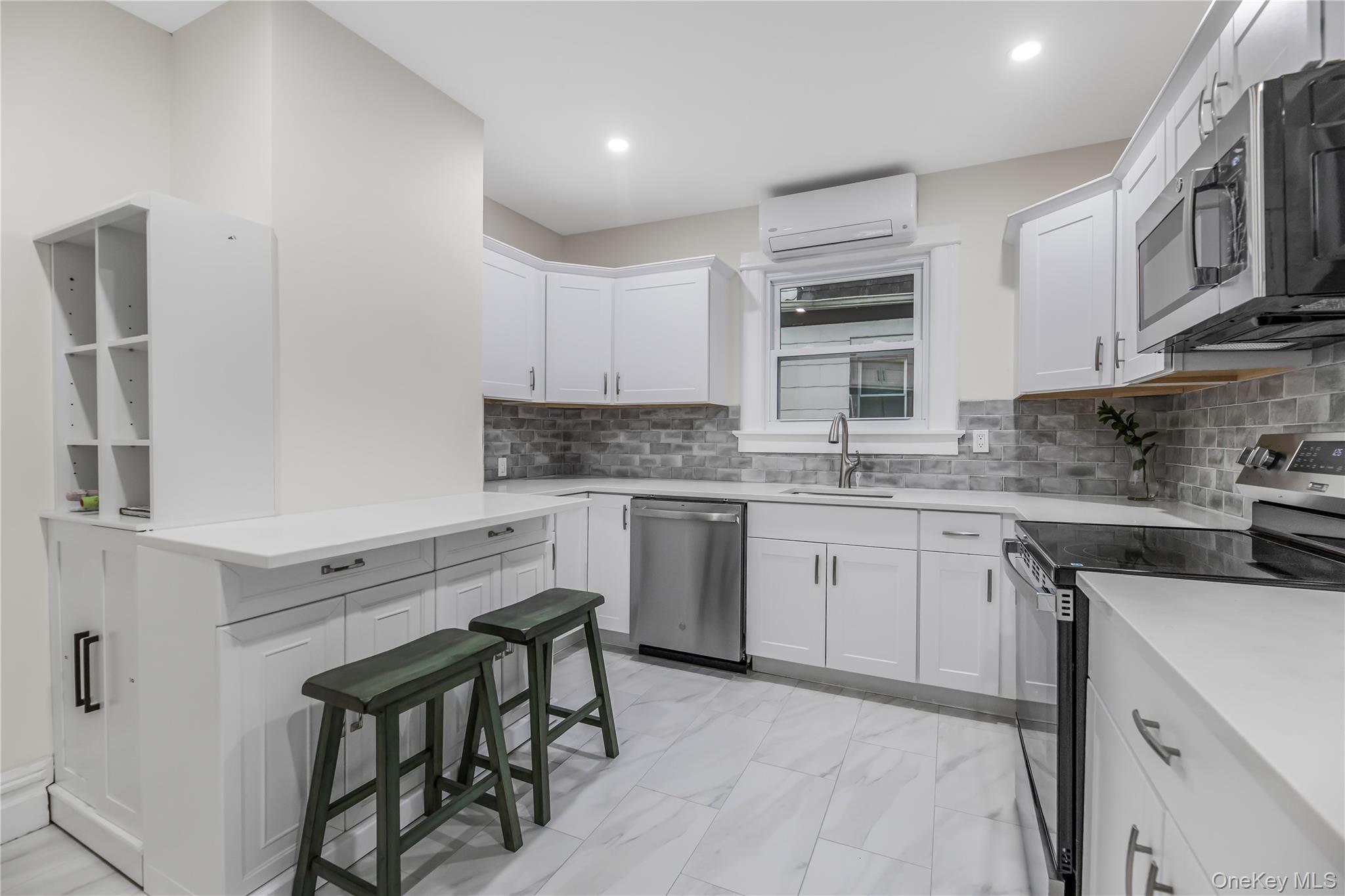 141 Beechwood Avenue, Mount Vernon, NY 10553