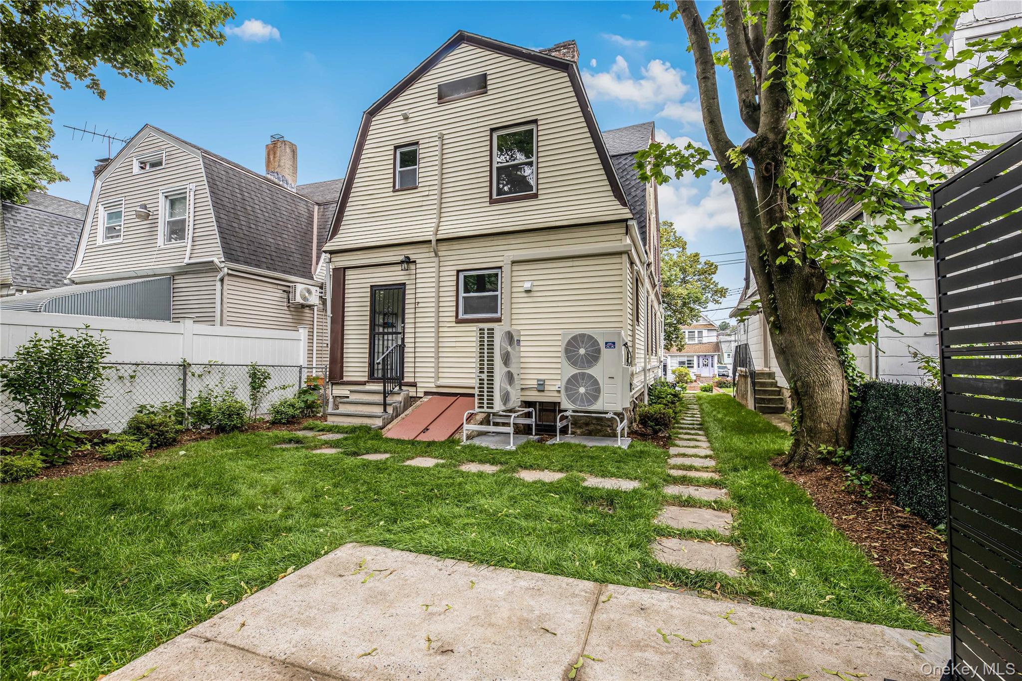 141 Beechwood Avenue, Mount Vernon, NY 10553