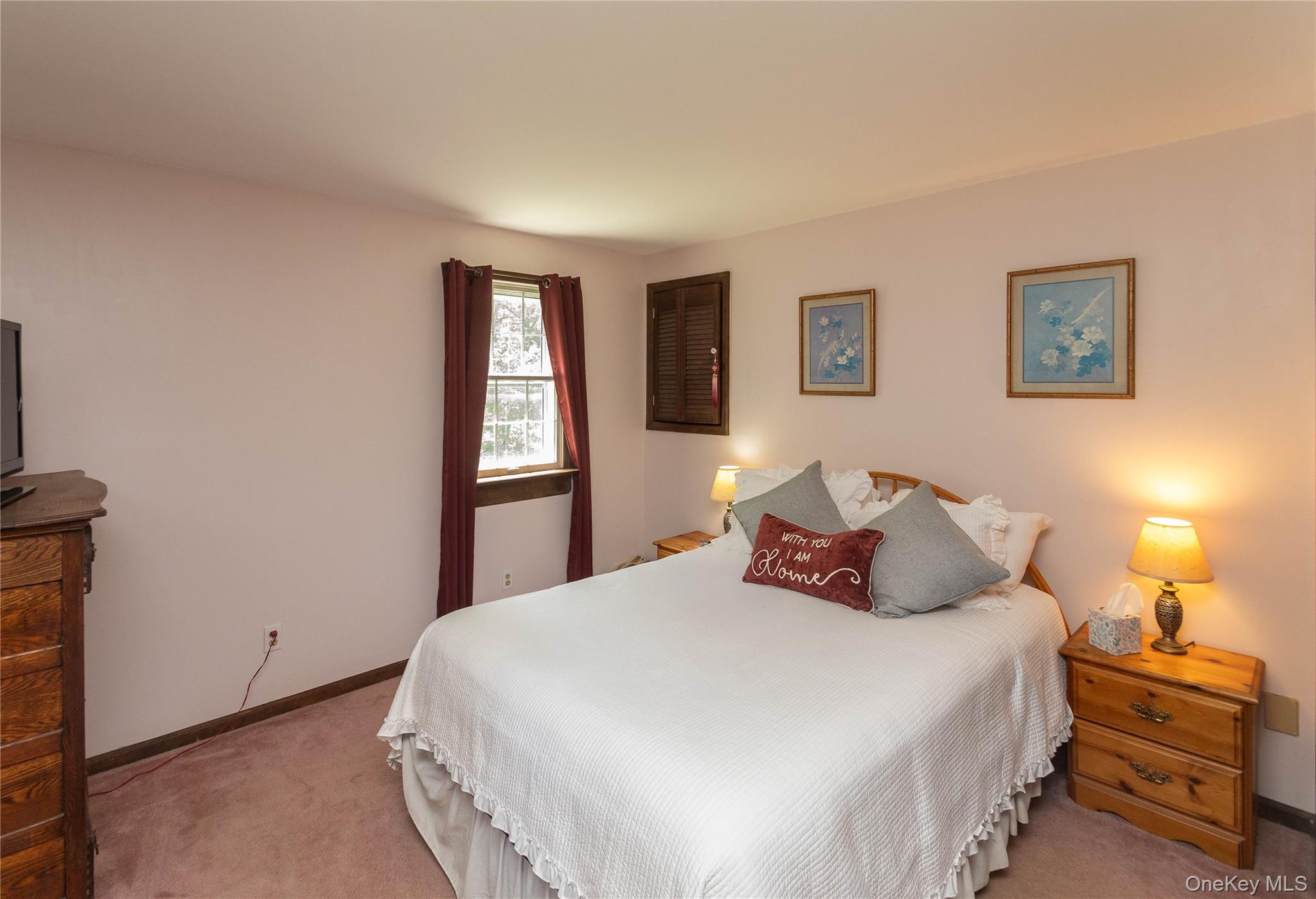 89 Birch Drive, Pleasant Valley, NY 12569