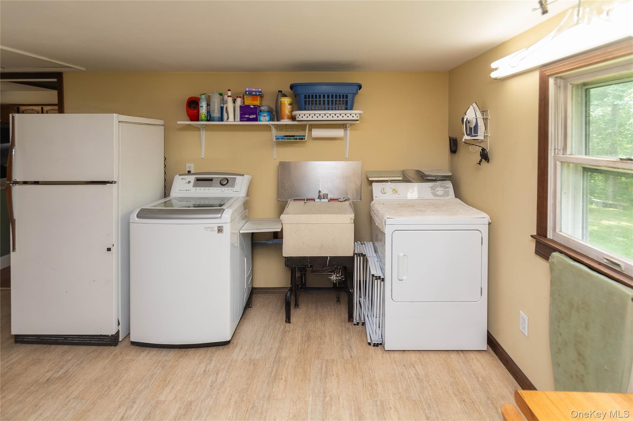 89 Birch Drive, Pleasant Valley, NY 12569