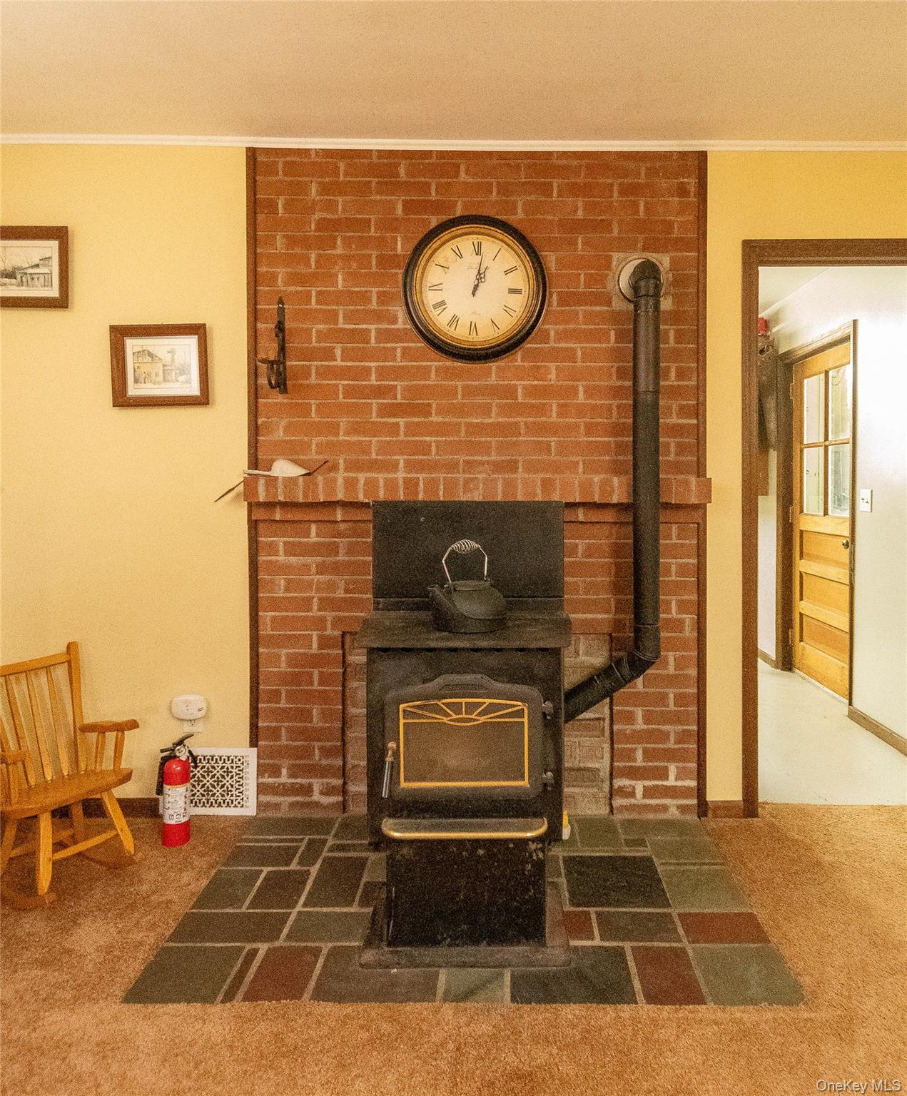 89 Birch Drive, Pleasant Valley, NY 12569