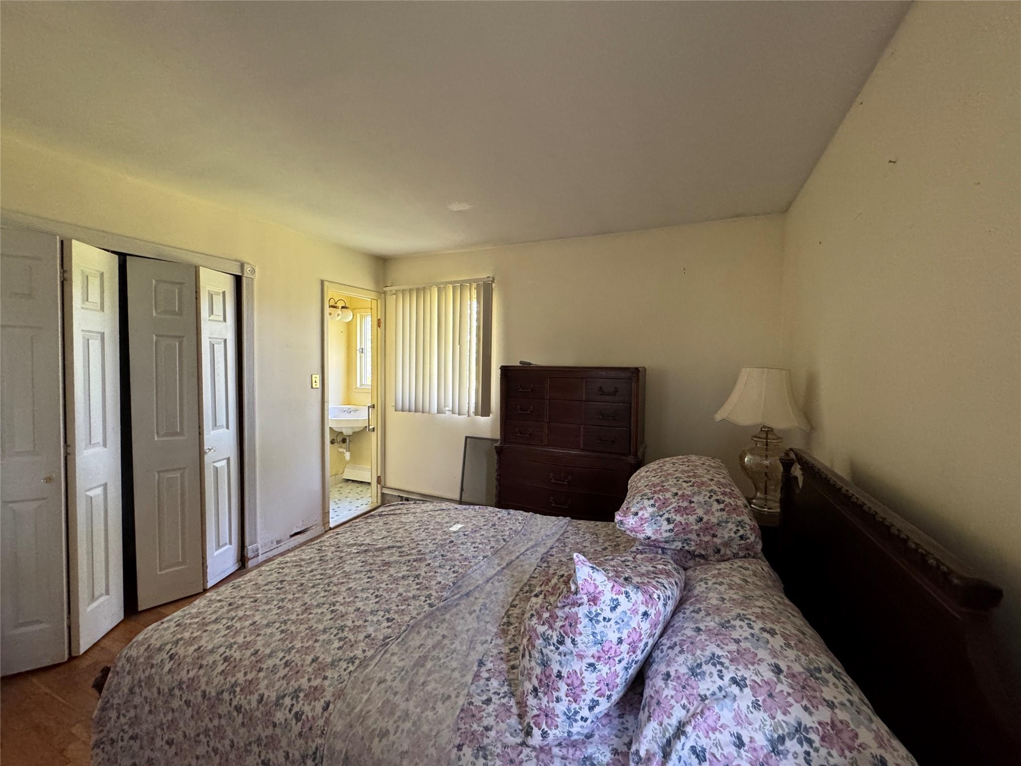 71 Harvest Lane, West Islip, NY 11795