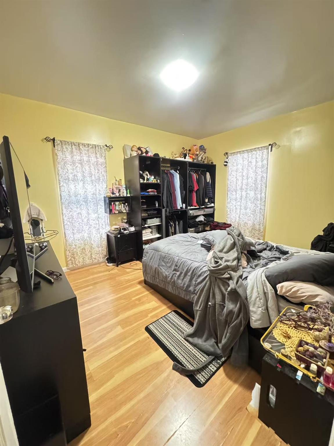 41-09 Forley Street, Elmhurst, NY 11373