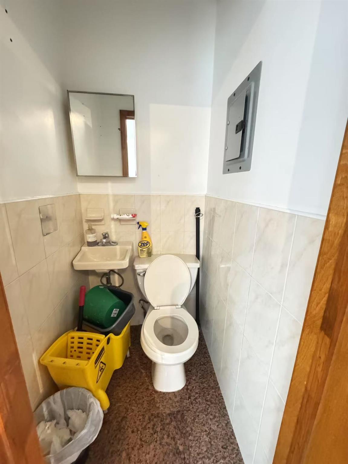 41-09 Forley Street, Elmhurst, NY 11373