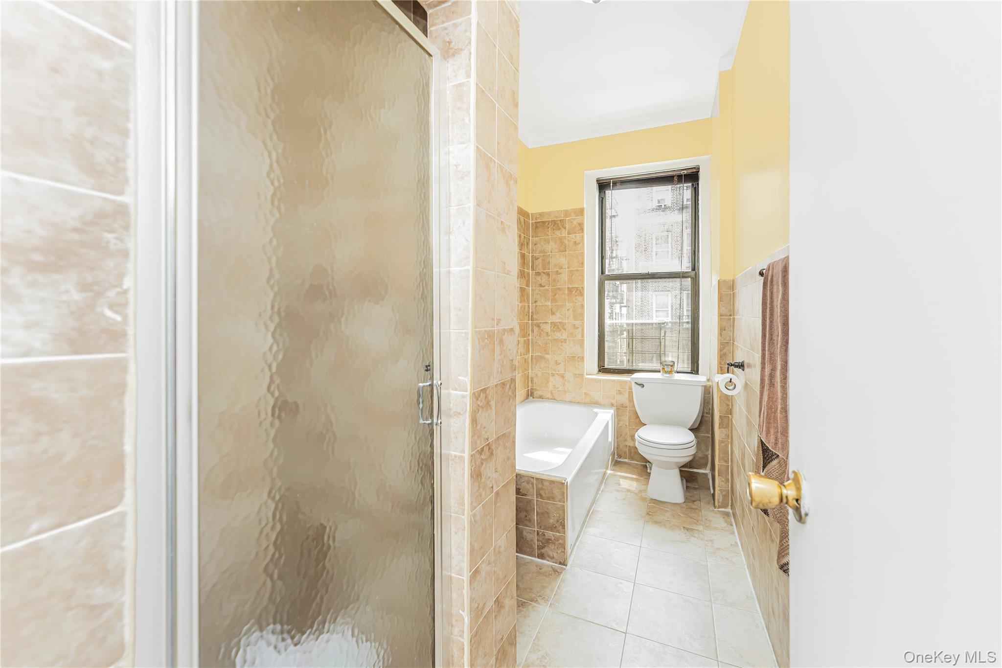 2187 Holland Avenue # 2J, Bronx, NY 10462