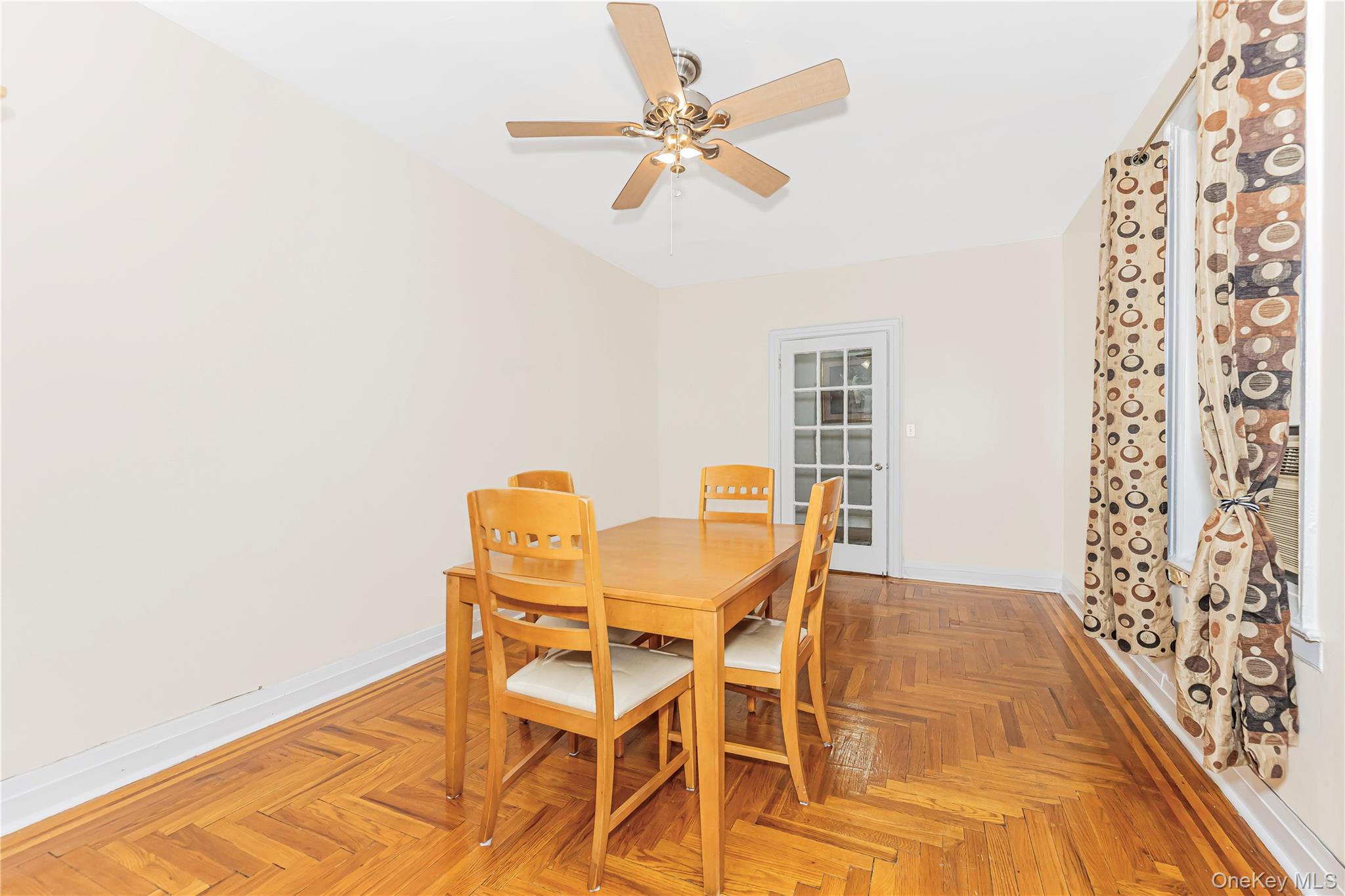 2187 Holland Avenue # 2J, Bronx, NY 10462