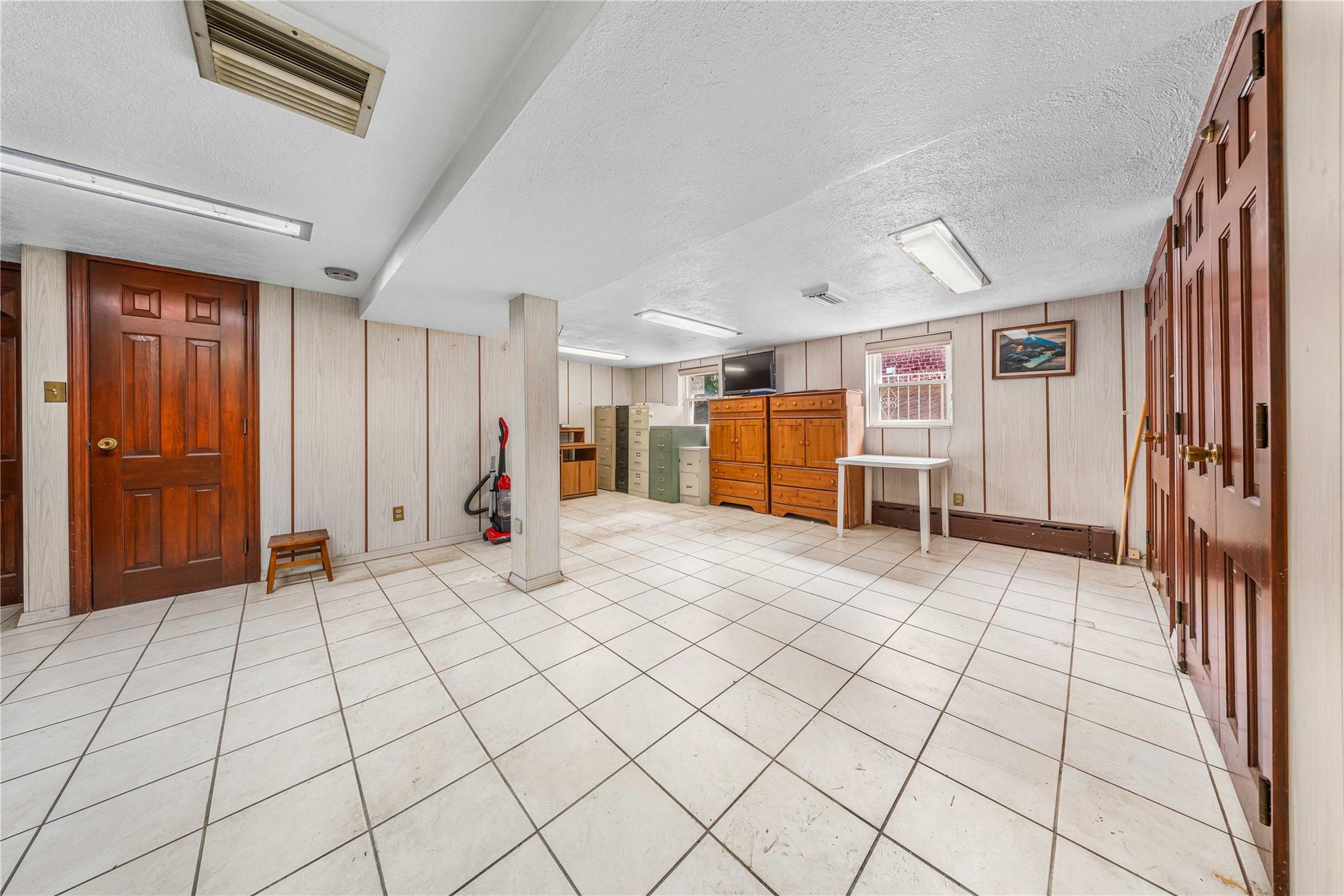 141-37 11 Avenue, Whitestone, NY 11357