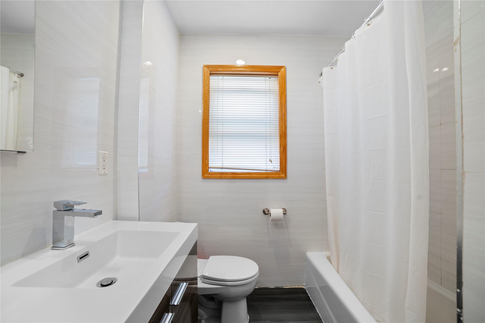 157-33 22nd Avenue, Whitestone, NY 11357