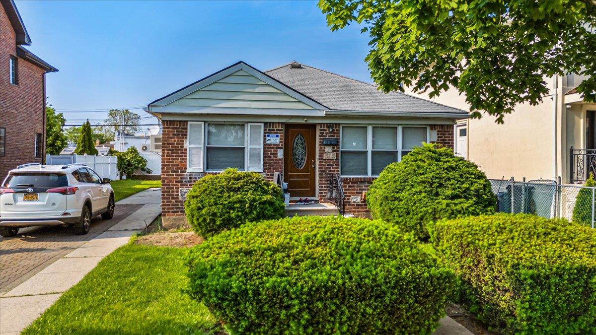 157-33 22nd Avenue, Whitestone, NY 11357
