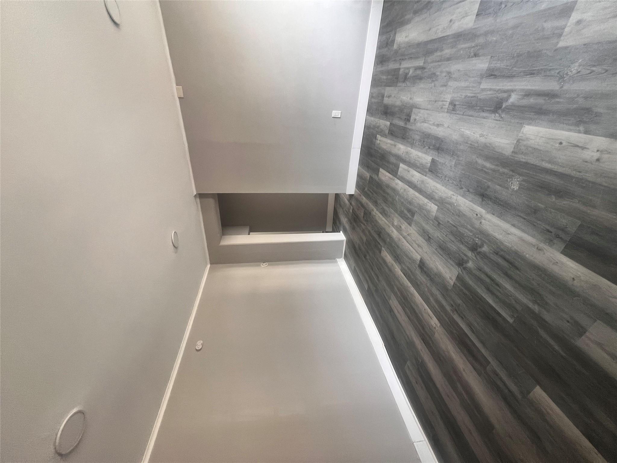 27 Hooker Avenue, Poughkeepsie, NY 12601