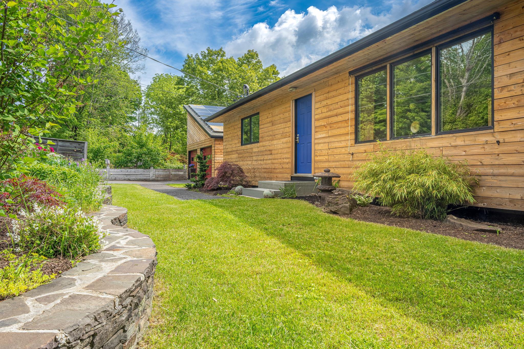 10 Harry Wells Road, Saugerties, NY 12477