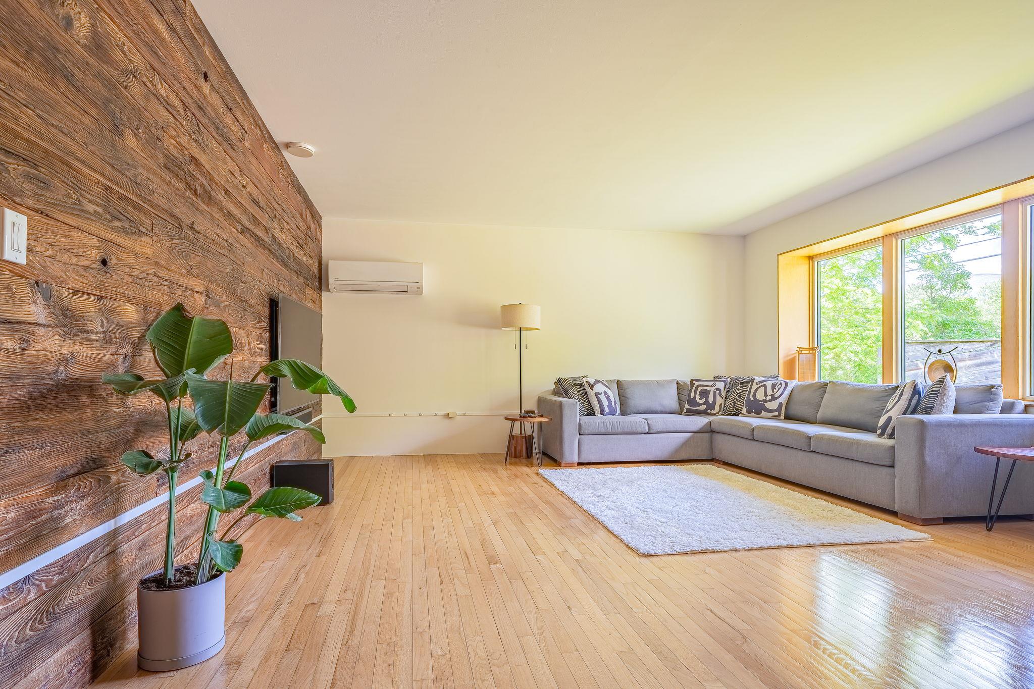 10 Harry Wells Road, Saugerties, NY 12477