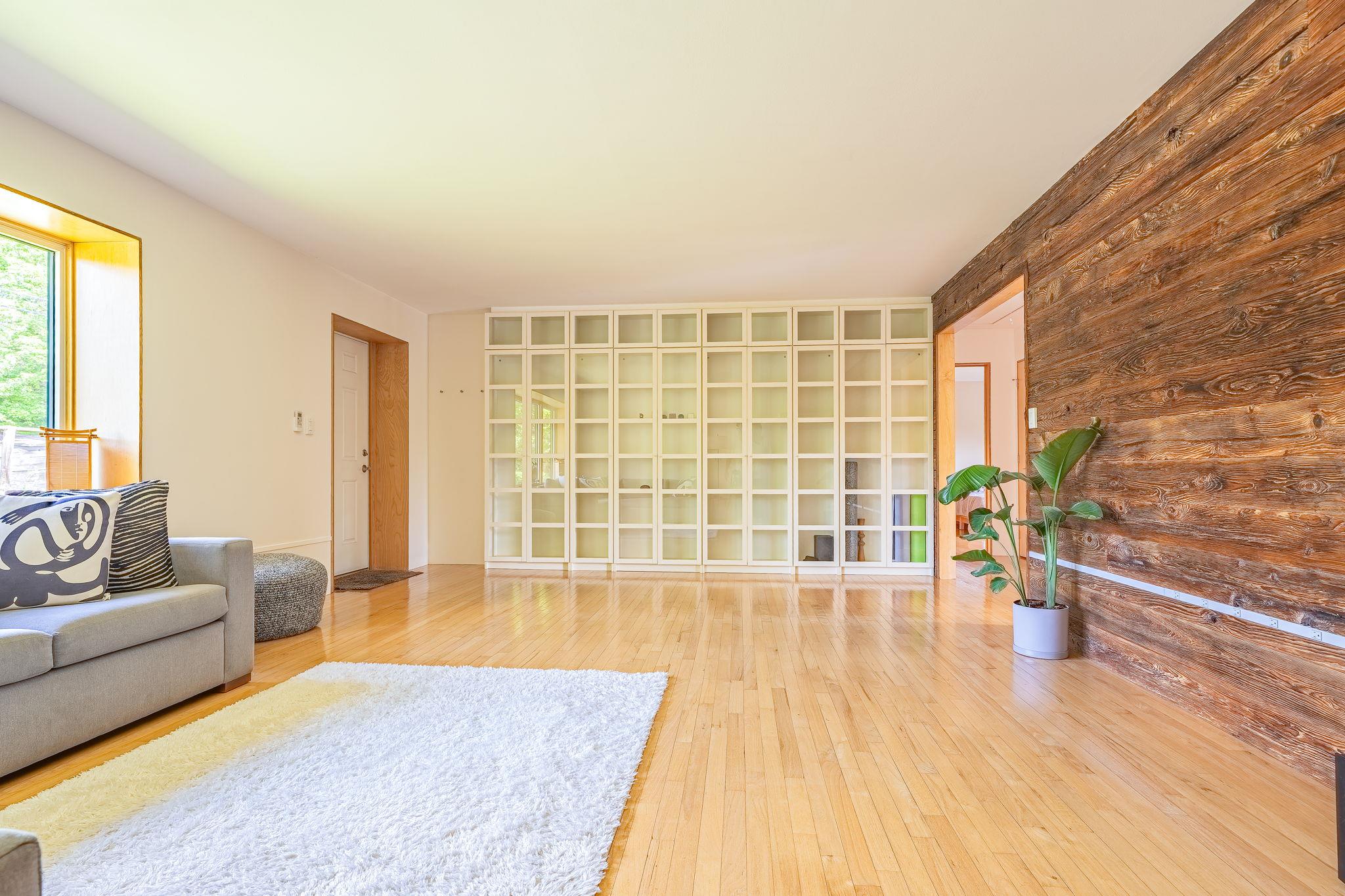 10 Harry Wells Road, Saugerties, NY 12477