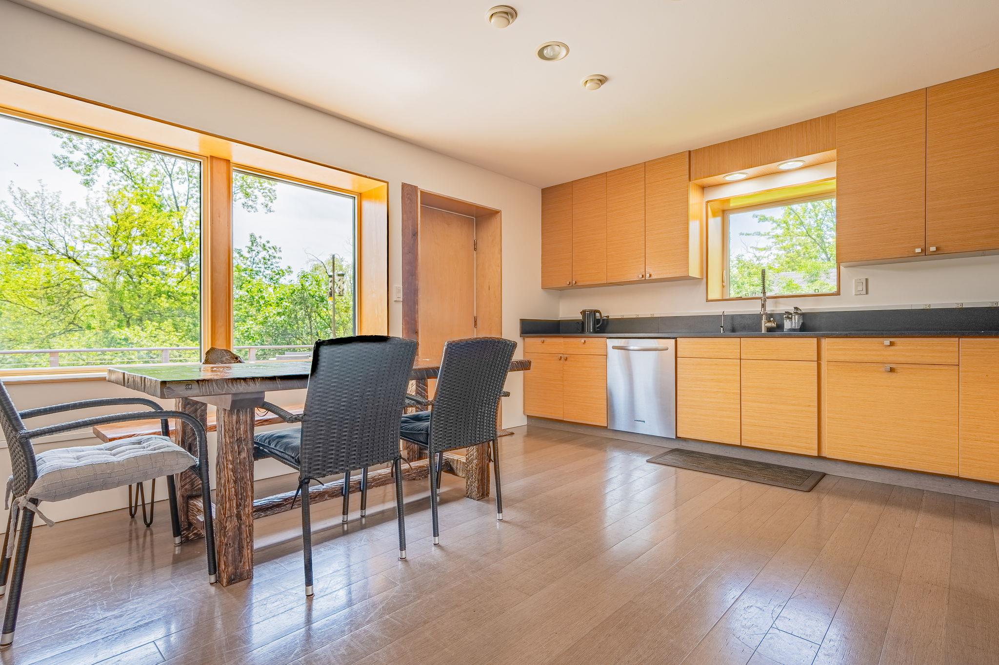 10 Harry Wells Road, Saugerties, NY 12477