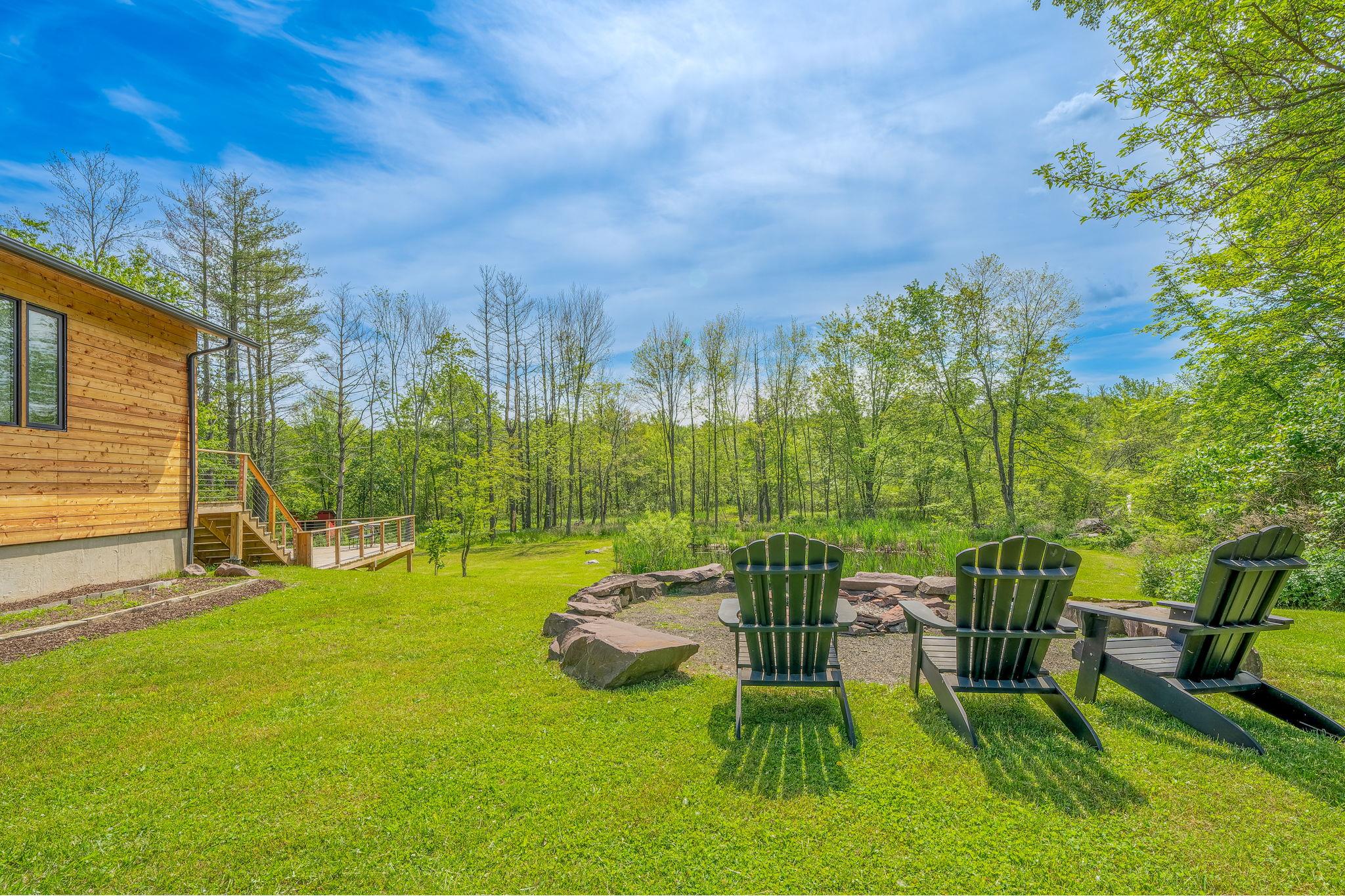 10 Harry Wells Road, Saugerties, NY 12477