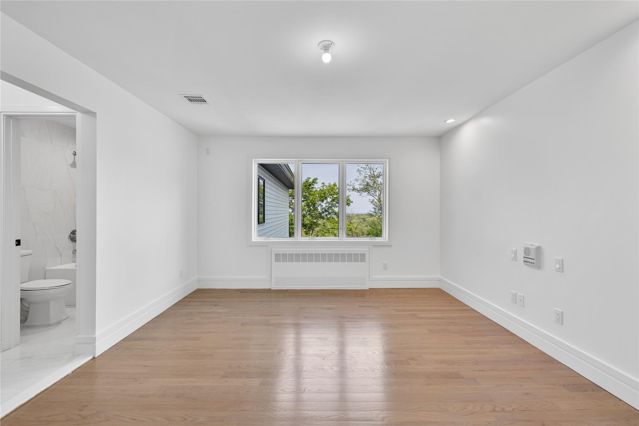 244 Blauvelt Road # 213, Monsey, NY 10952