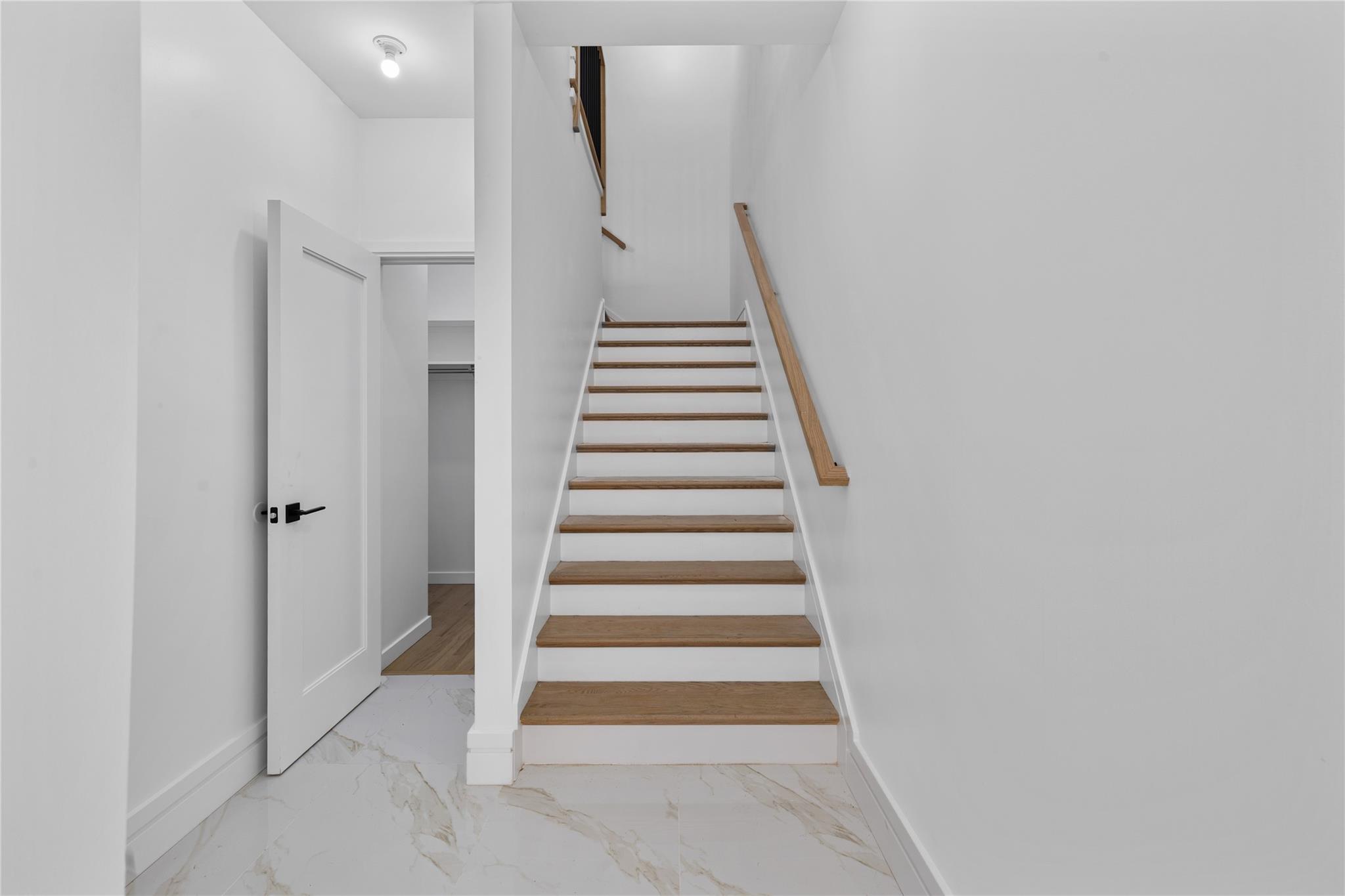 244 Blauvelt Road # 213, Monsey, NY 10952