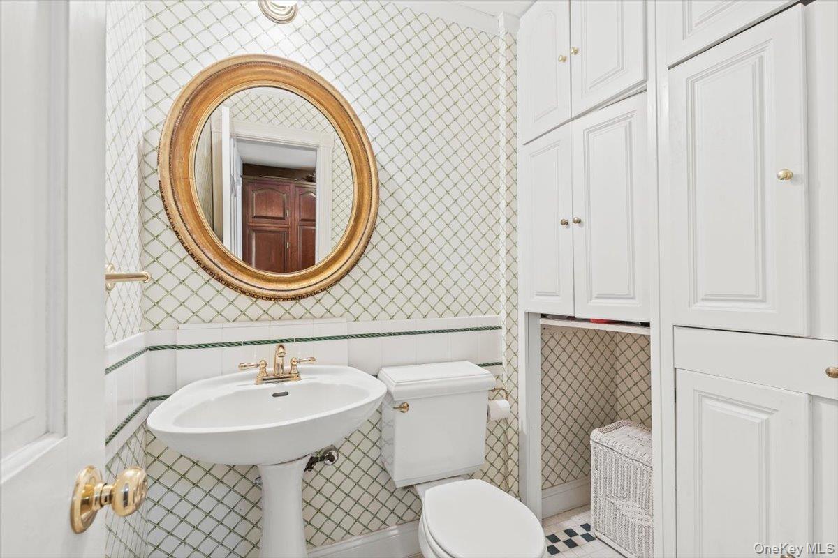 655 North Street, Harrison, NY 10580