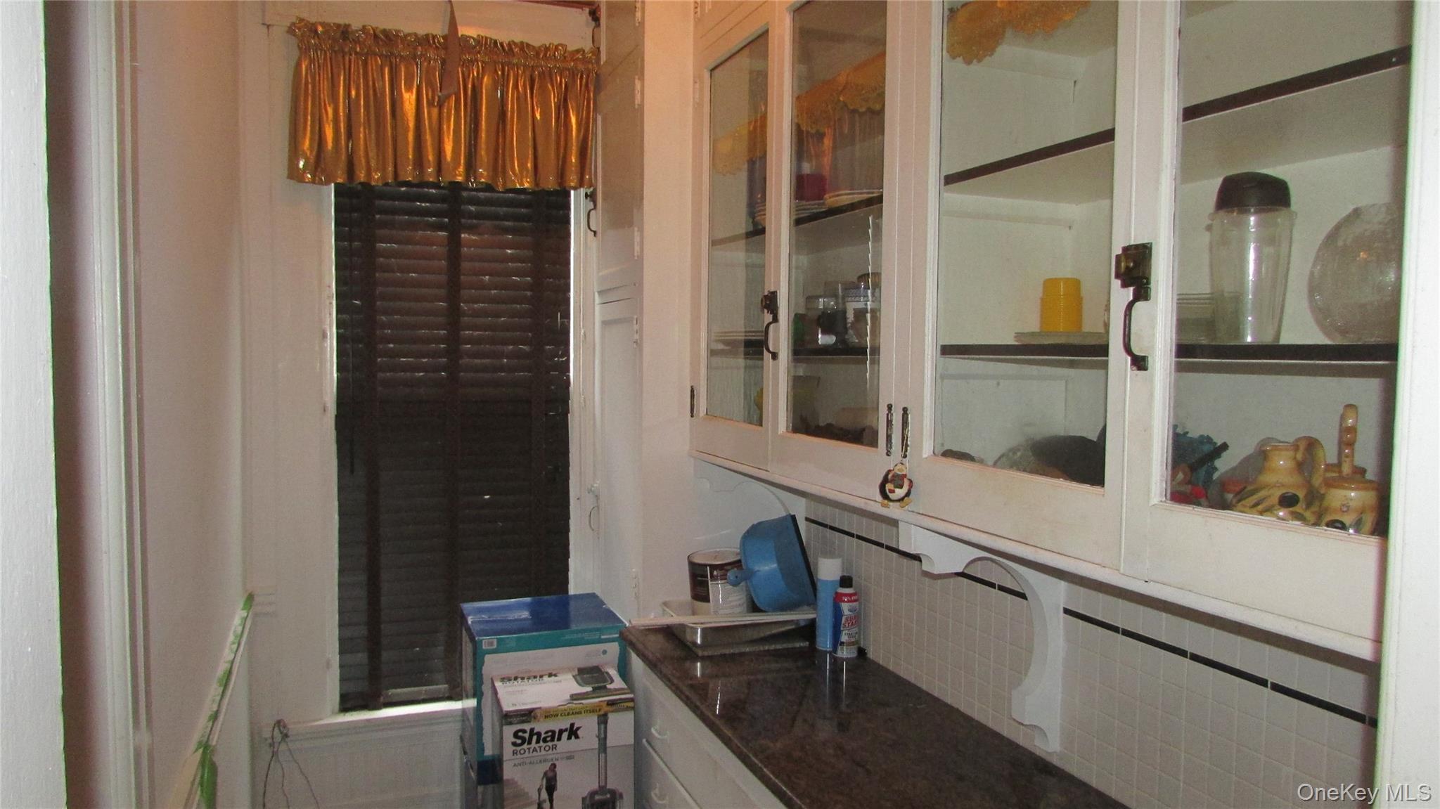 25 Garfield Place, Poughkeepsie, NY 12601