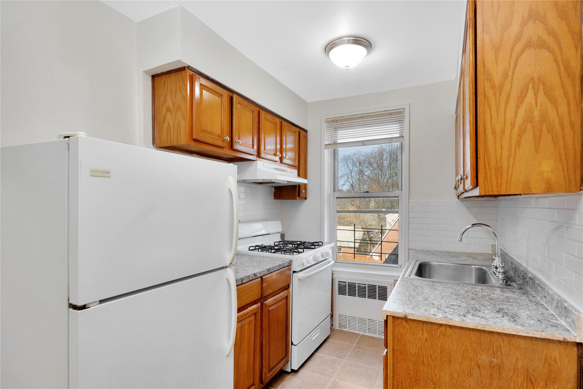 83-36 Beverly Road # 5A, Kew Gardens, NY 11415