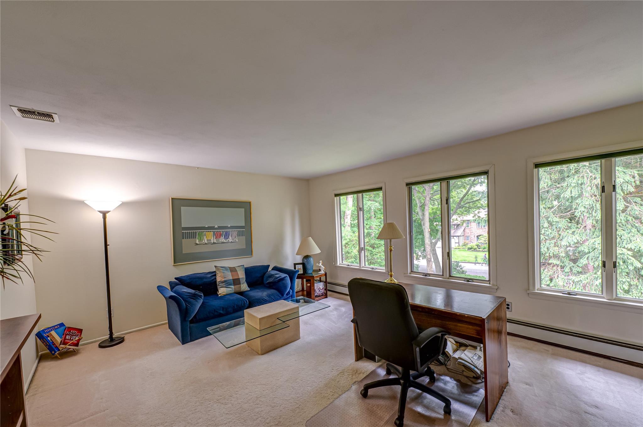 4 Candlelight Court, Smithtown, NY 11787