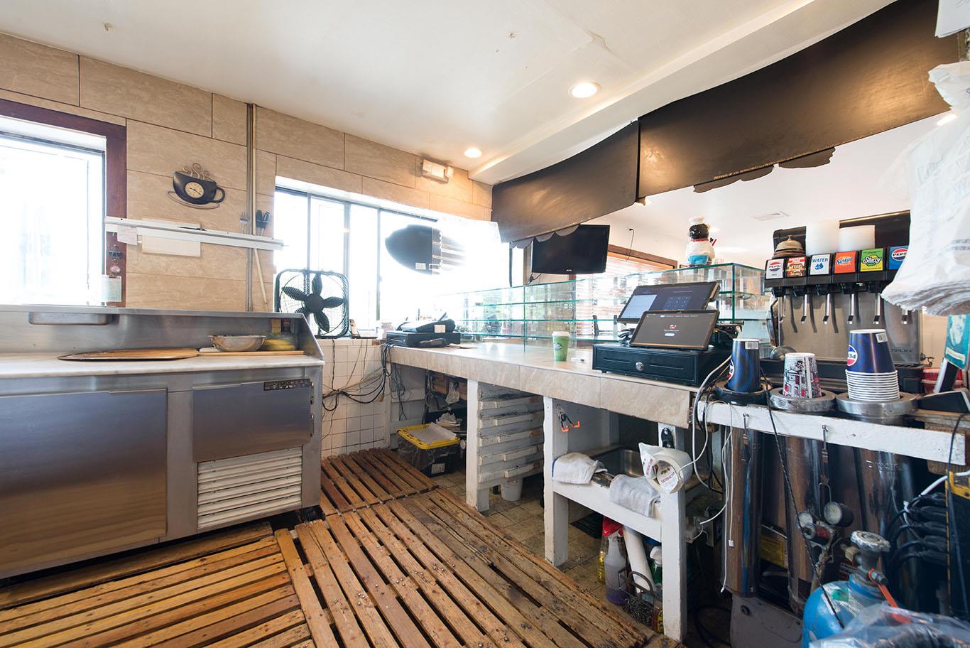 28 Raceway Road, Monticello, NY 12701