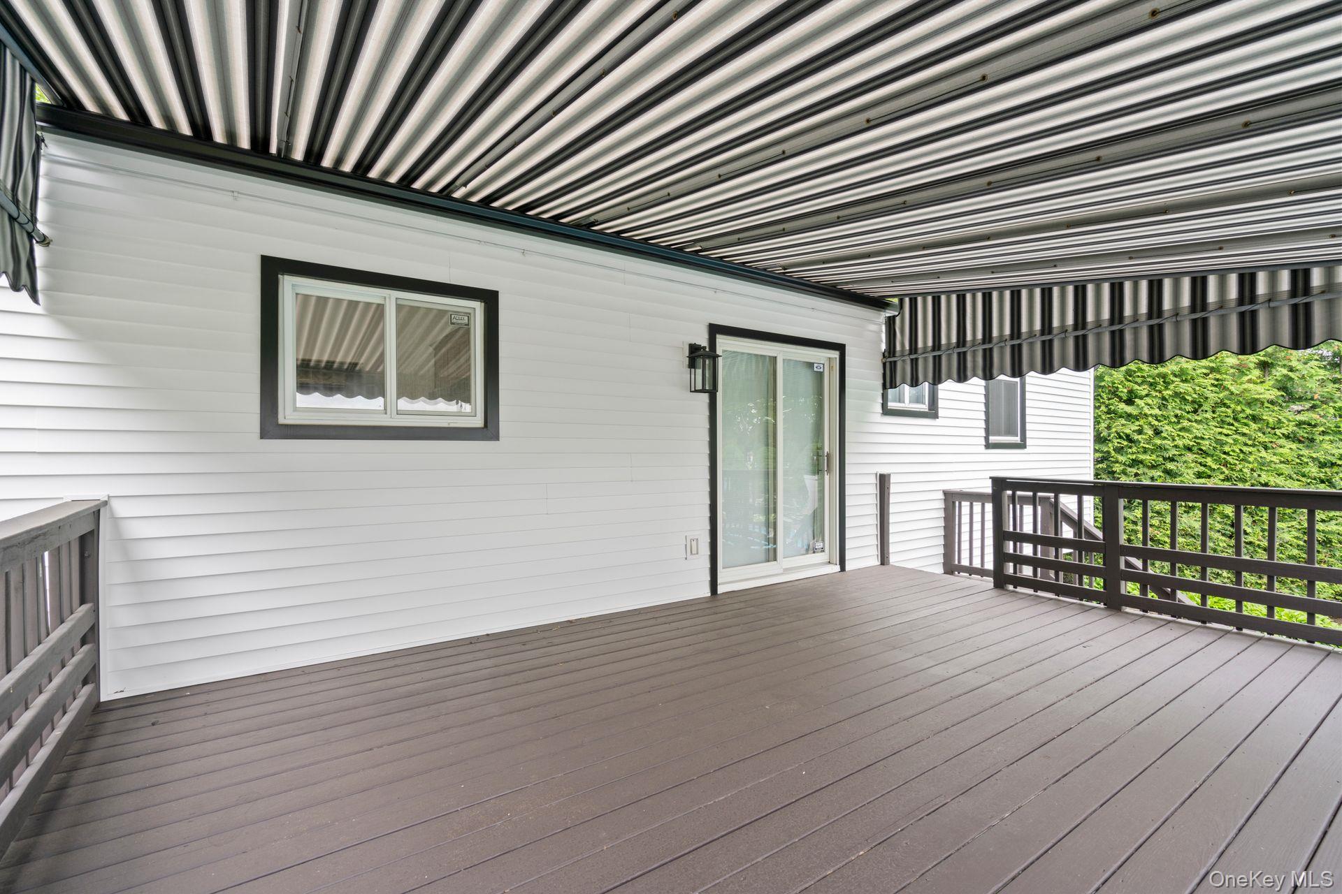 1016 Westminster Avenue, Dix Hills, NY 11746