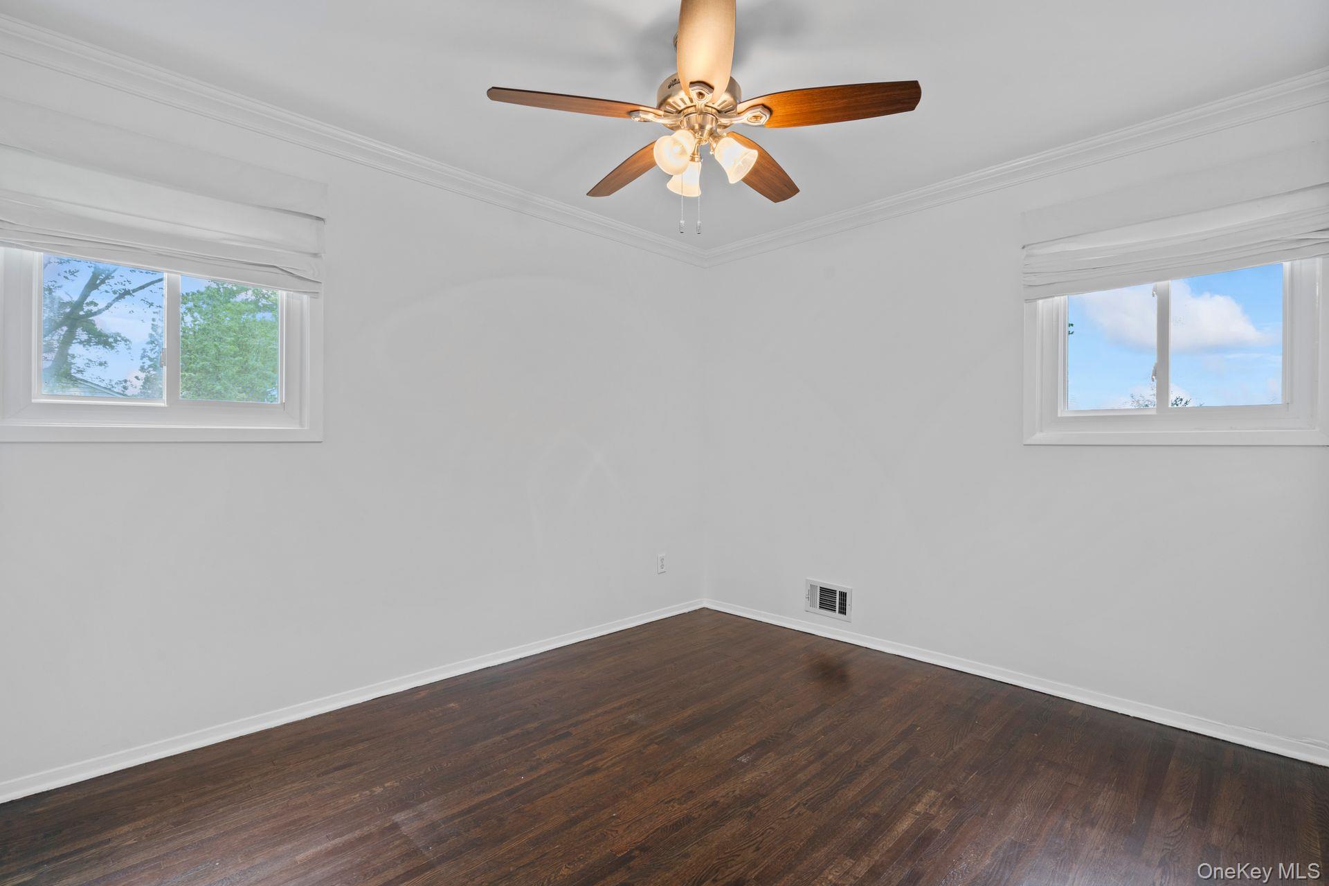 1016 Westminster Avenue, Dix Hills, NY 11746