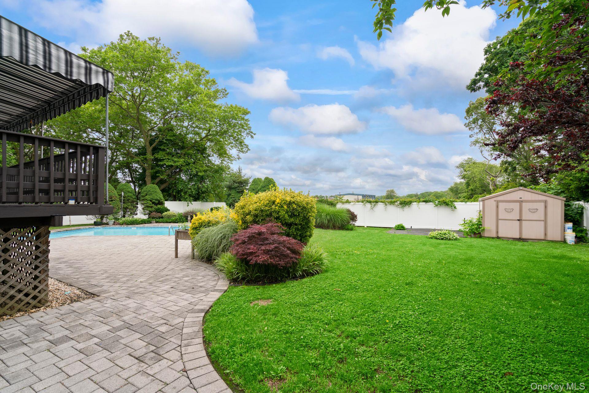 1016 Westminster Avenue, Dix Hills, NY 11746