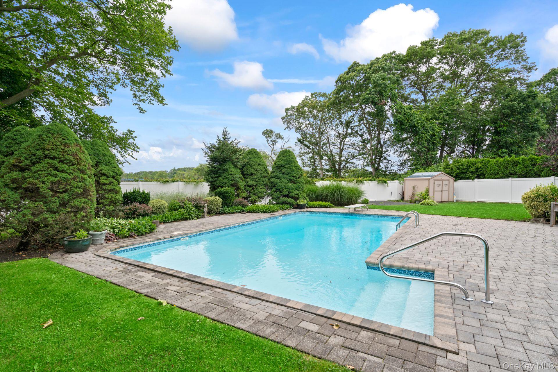 1016 Westminster Avenue, Dix Hills, NY 11746