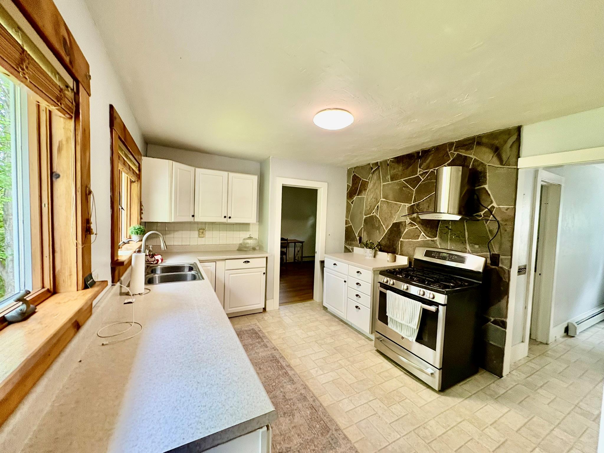 13 Rockland Road, Roscoe, NY 12776