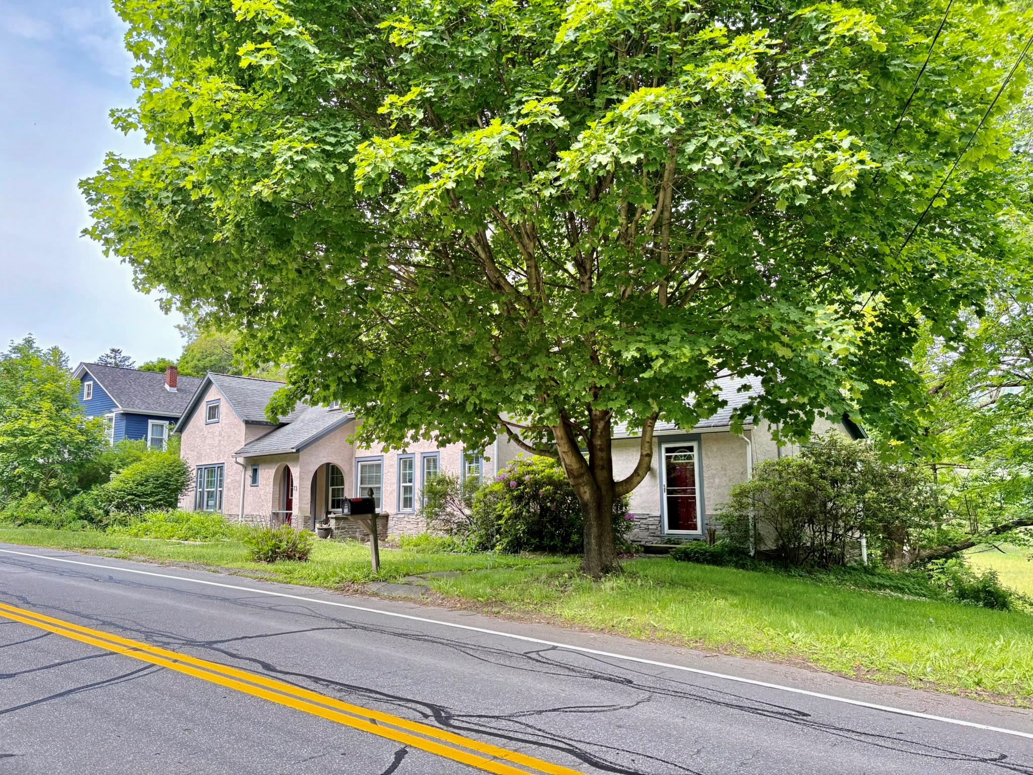 13 Rockland Road, Roscoe, NY 12776