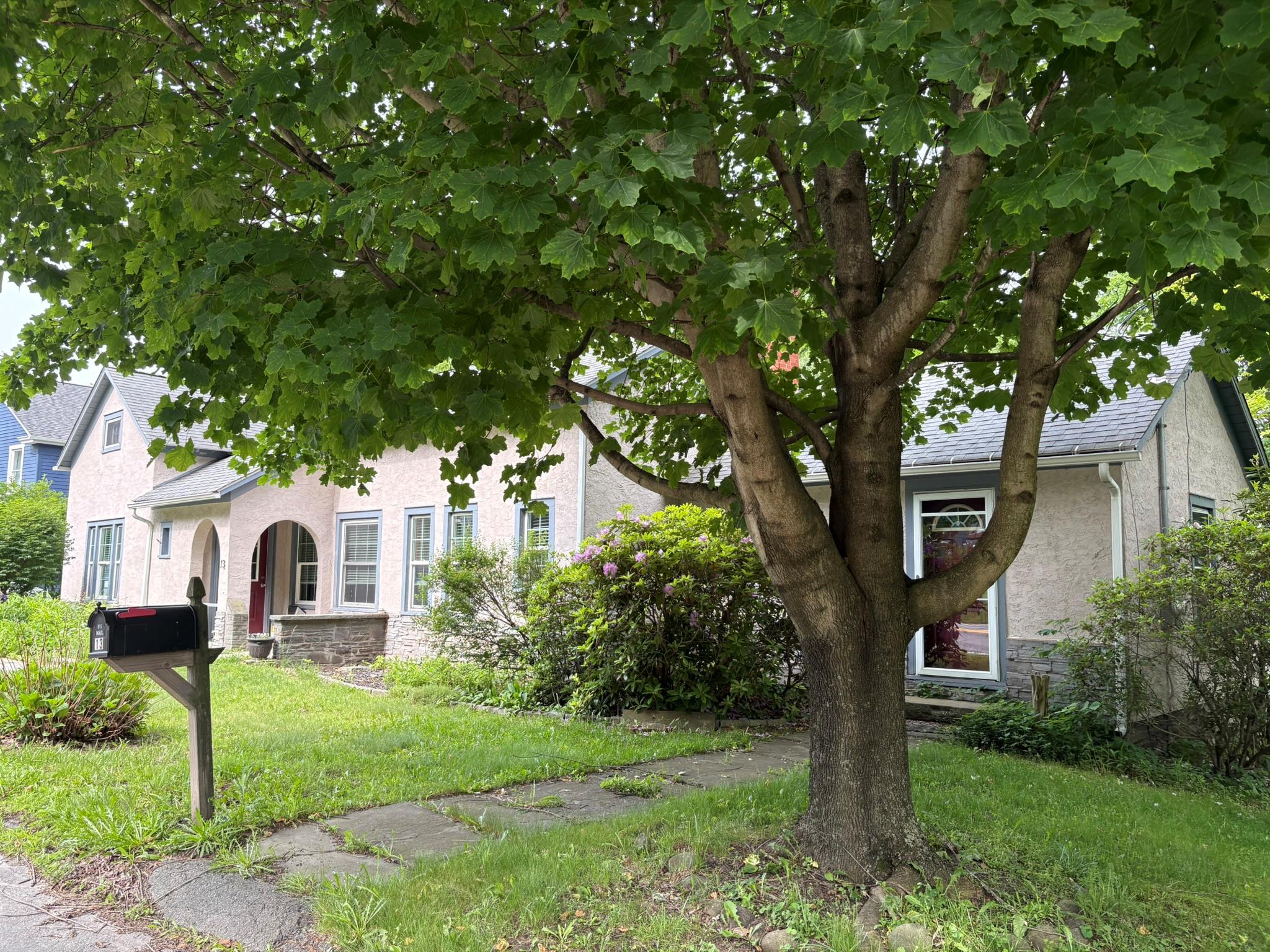 13 Rockland Road, Roscoe, NY 12776