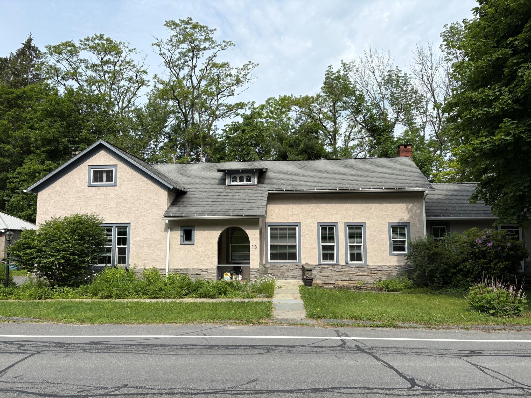 13 Rockland Road, Roscoe, NY 12776