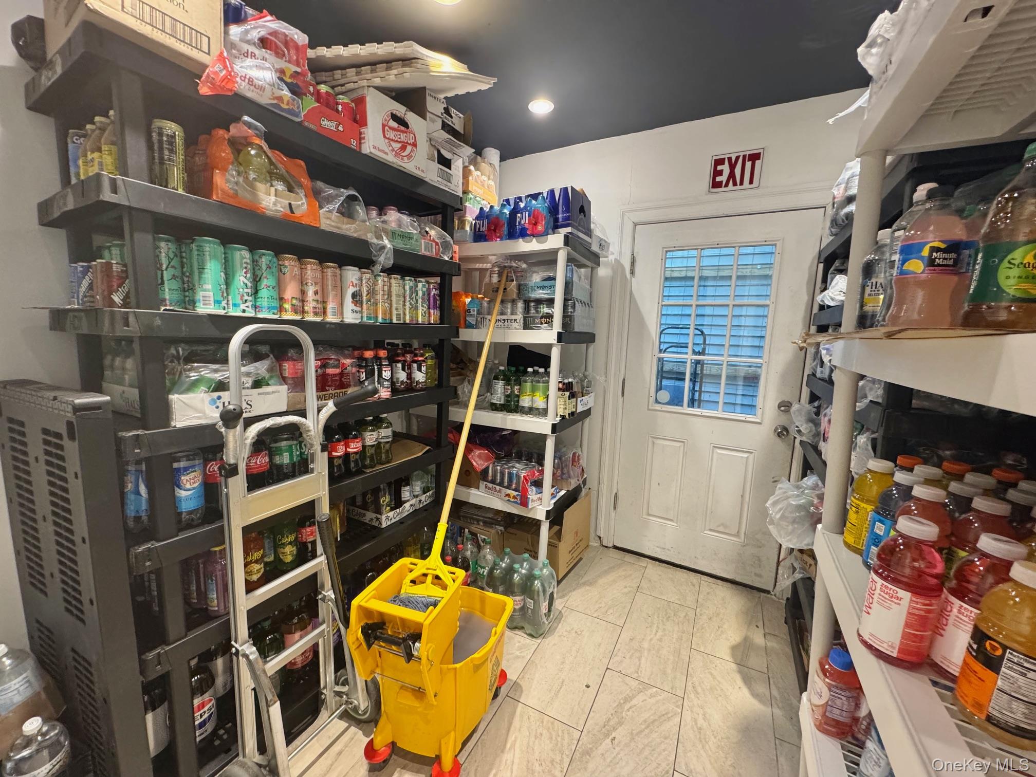 322 Union Avenue, Brooklyn, NY 11211