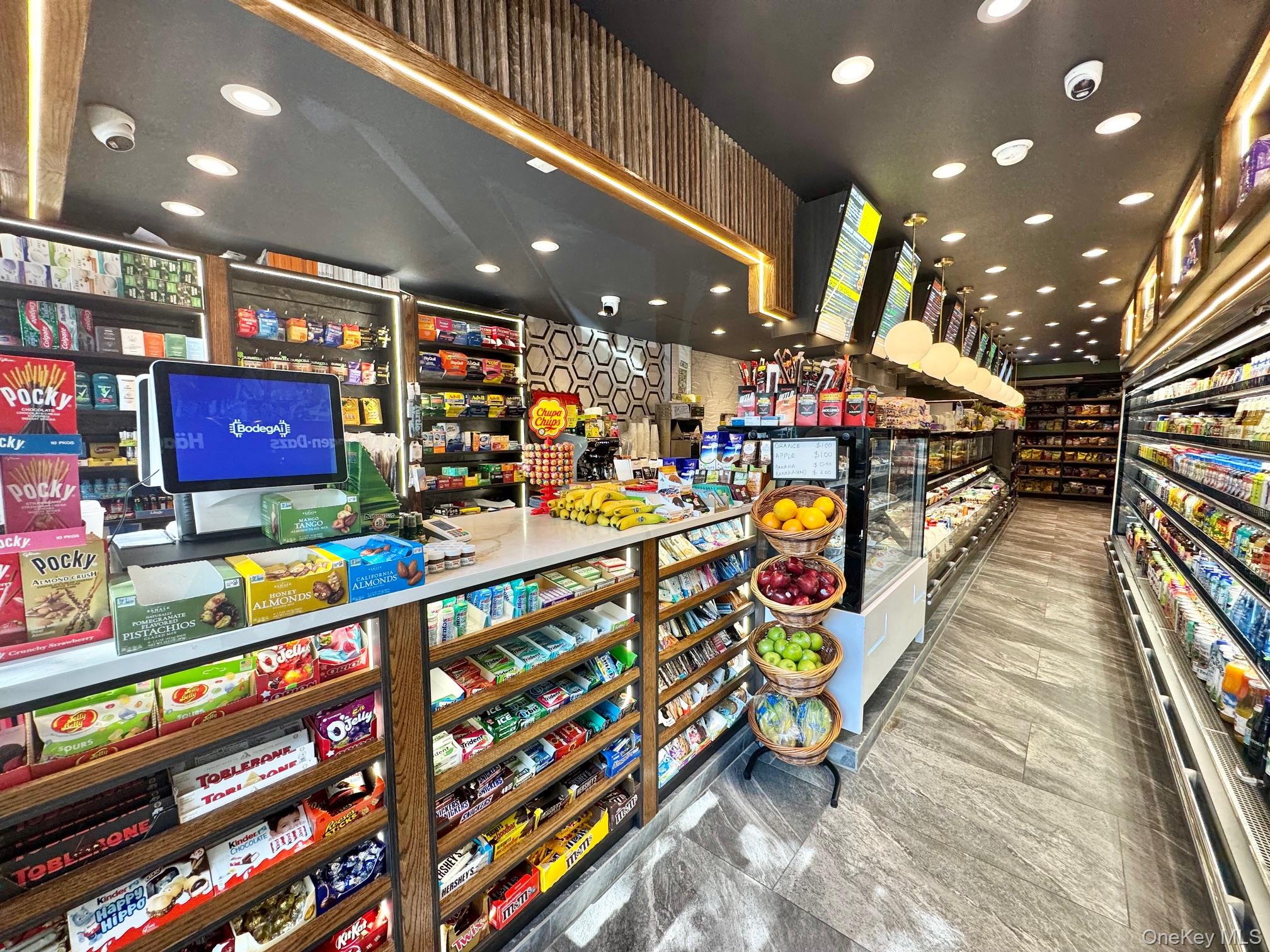 322 Union Avenue, Brooklyn, NY 11211