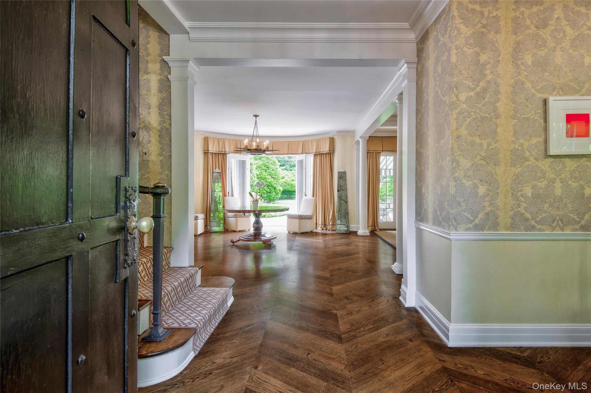 9 Meadow Spring Lane, Glen Cove, NY 11542