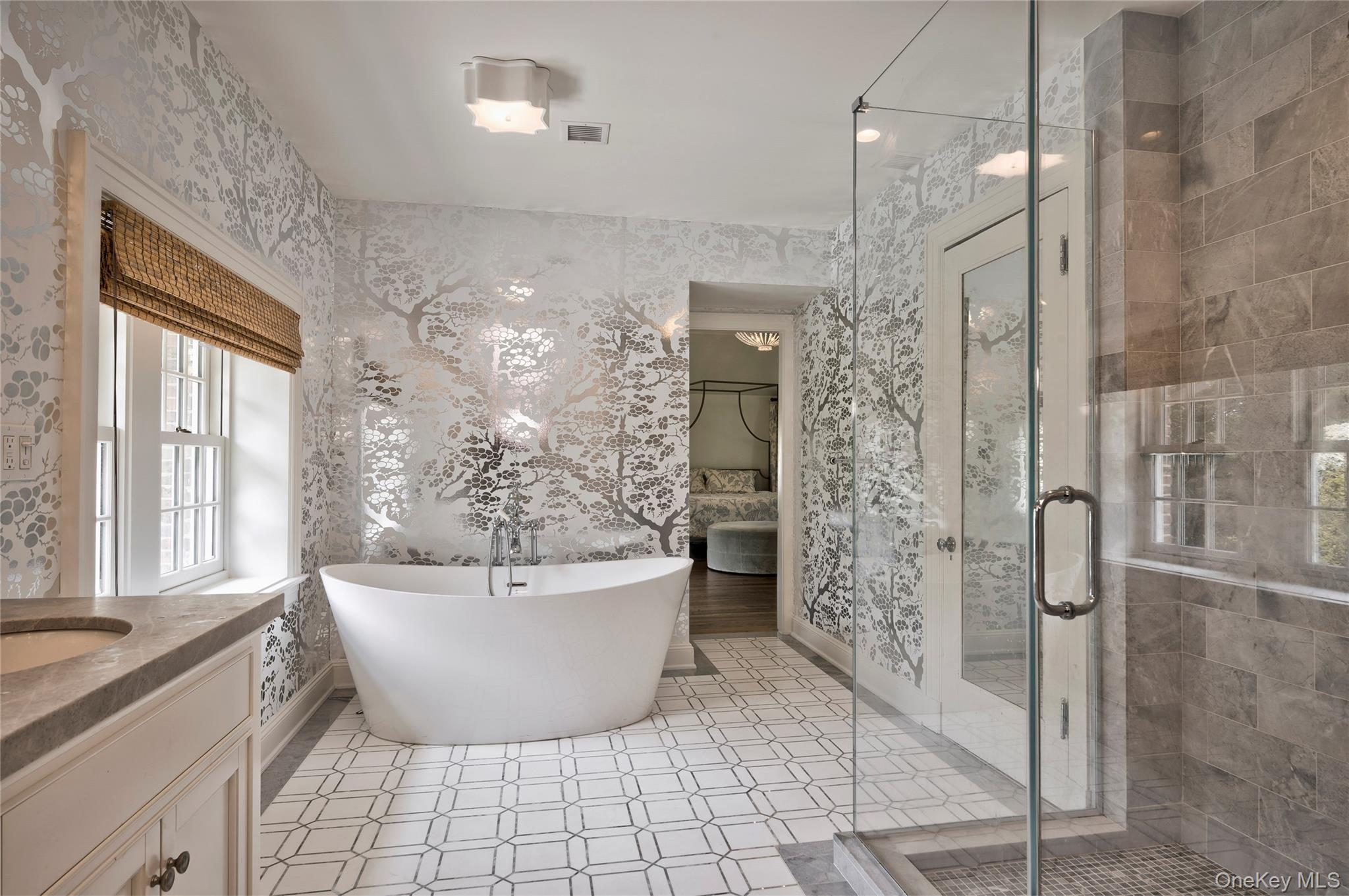 9 Meadow Spring Lane, Glen Cove, NY 11542